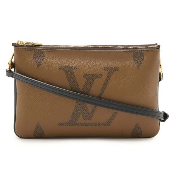 LOUIS VUITTON Brown Monogram Pochette Shoulder Bag